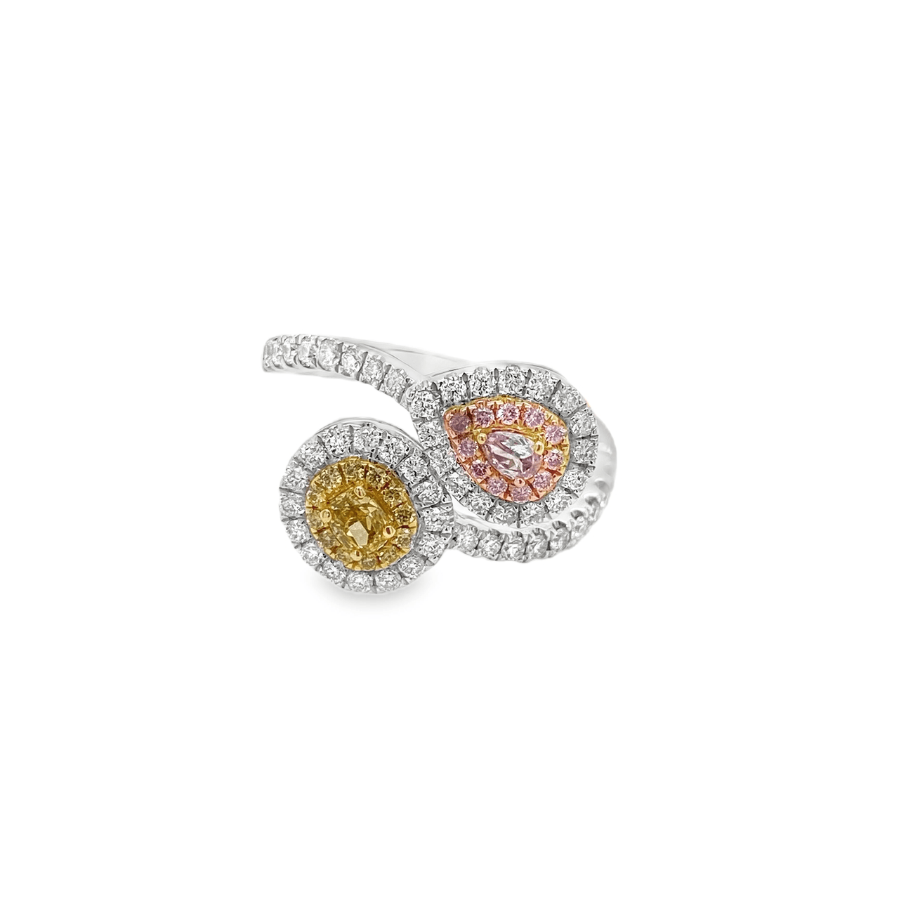 0.072ct Pear-Shaped Light Purplish Pink Diamond Ring with Yellow & White Diamond Halo - Candid Japan