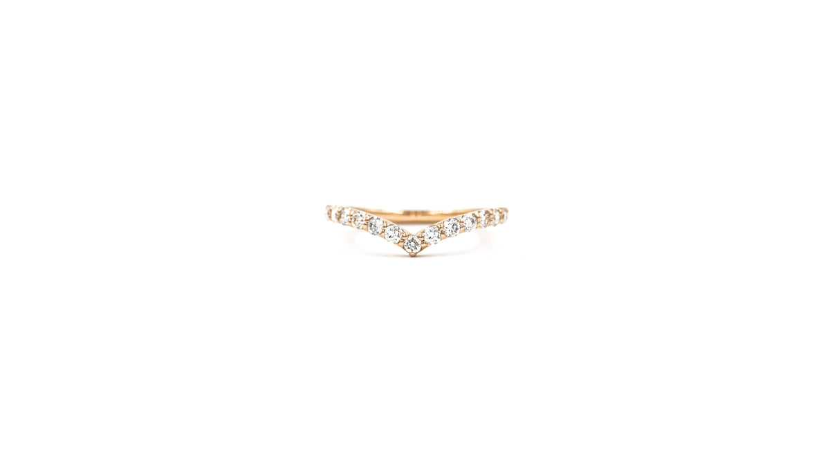 0.3 CT Diamond Chevron Ring - Candid Japan