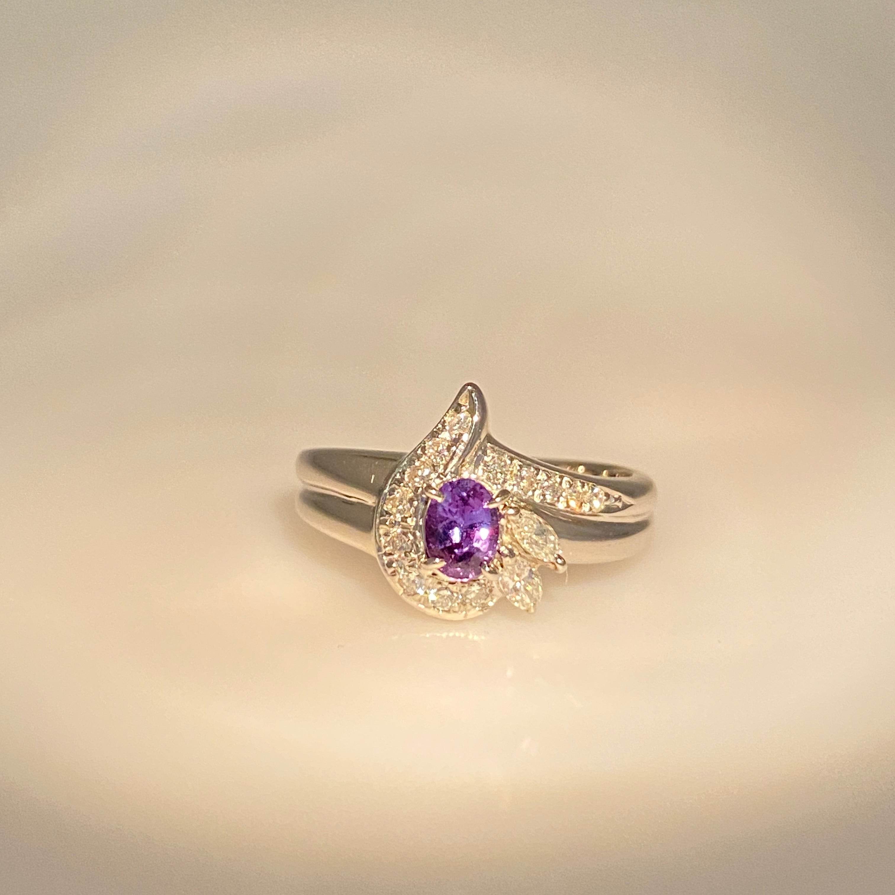 0.35ct Oval Brazil Alexandrite Ring - Candid Japan