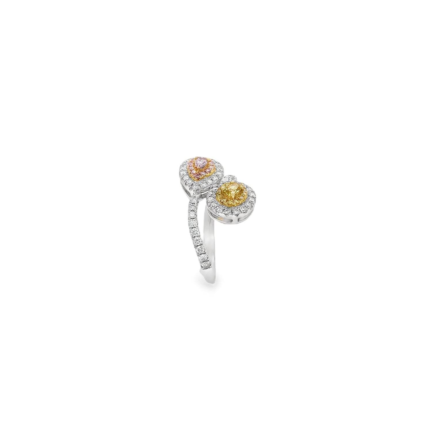 0.072ct Pear-Shaped Light Purplish Pink Diamond Ring with Yellow & White Diamond Halo - Candid Japan